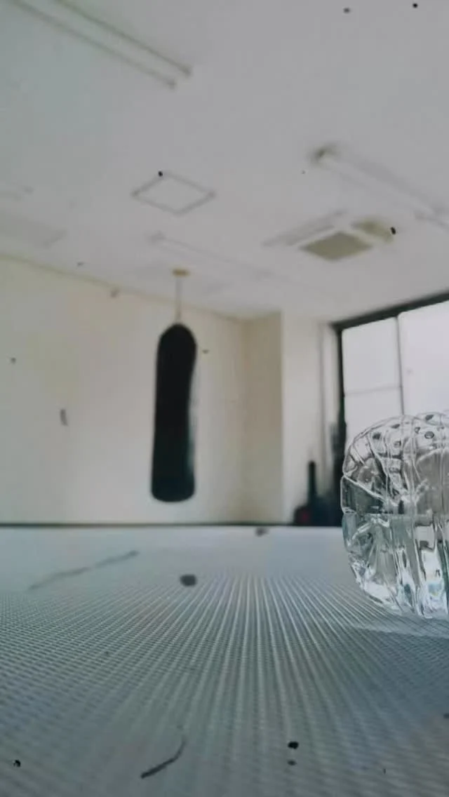 。
大人の部活。

勝ち負けや評価から離れて、
ただ向き合う時間。

静かに、準備中。

#非日常
#集中する時間
#自分に戻る